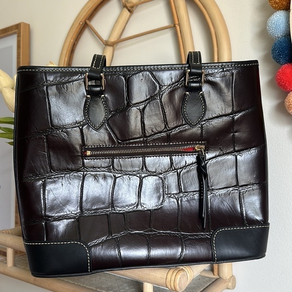 Dooney and Bourke Denison Leather Tote - Picture 3 of 8